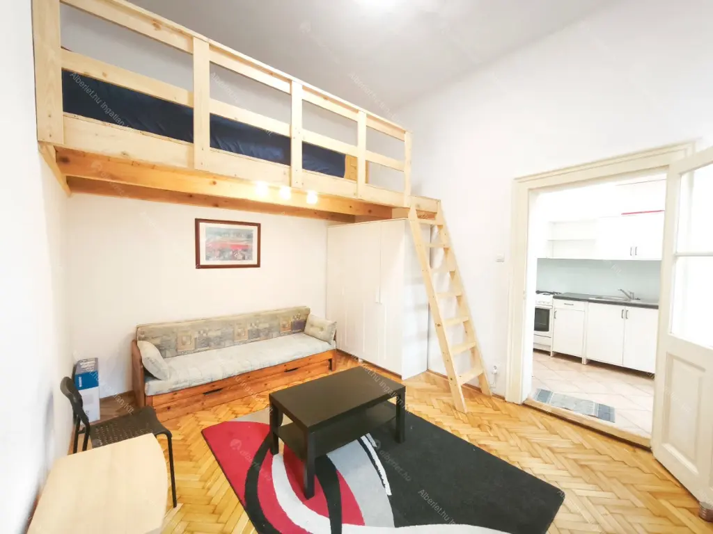 Kiadó albérlet 170000 Ft/hó áron: Budapest, VIII. kerület  Baross utca. Mérete: 25 nm, 1 szobás | Alberlet.hu - 6679029