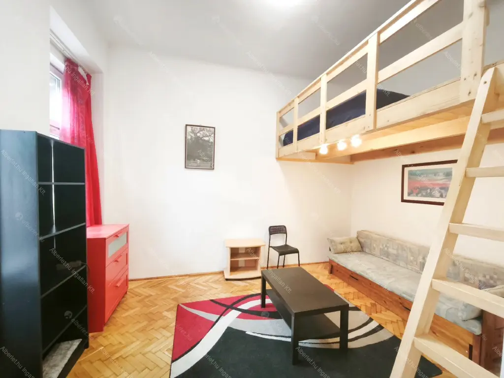 Kiadó albérlet 170000 Ft/hó áron: Budapest, VIII. kerület  Baross utca. Mérete: 25 nm, 1 szobás | Alberlet.hu - 6679038