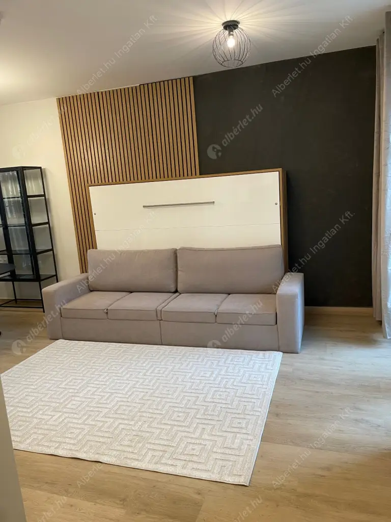 Kiadó albérlet 280000 Ft/hó áron: Budapest, VIII. kerület  Baross utca. Mérete: 32 nm, 1 szobás | Alberlet.hu - 6514891