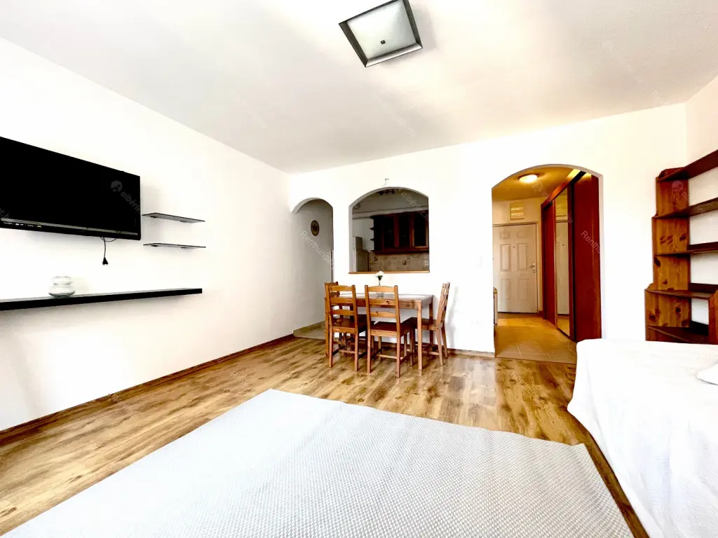 Kiadó albérlet 190000 Ft/hó áron: Budapest, VIII. kerület  Baross utca. Mérete: 35 nm, 1 szobás | Alberlet.hu - 6299847