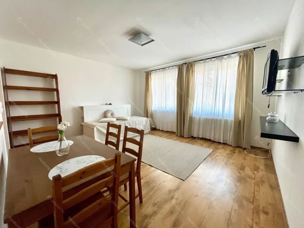 Kiadó albérlet 190000 Ft/hó áron: Budapest, VIII. kerület  Baross utca. Mérete: 35 nm, 1 szobás | Alberlet.hu - 6299848