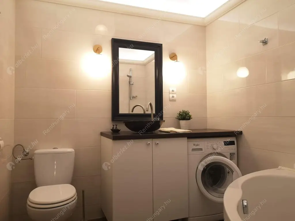 Kiadó albérlet 220000 Ft/hó áron: Budapest, VIII. kerület  Baross utca. Mérete: 44 nm, 2 szobás | Alberlet.hu - 6569000