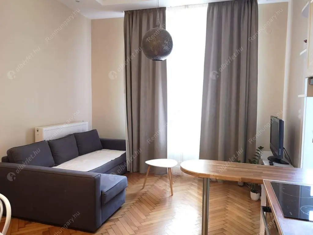 Kiadó albérlet 200000 Ft/hó áron: Budapest, VIII. kerület  Baross utca. Mérete: 44 nm, 2 szobás | Alberlet.hu - 6596598