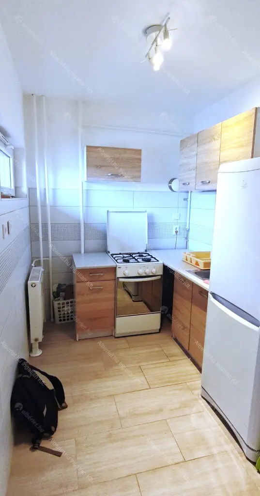 Kiadó albérlet 270000 Ft/hó áron: Budapest, VIII. kerület  Baross utca. Mérete: 45 nm, 2 szobás | Alberlet.hu - 6647296