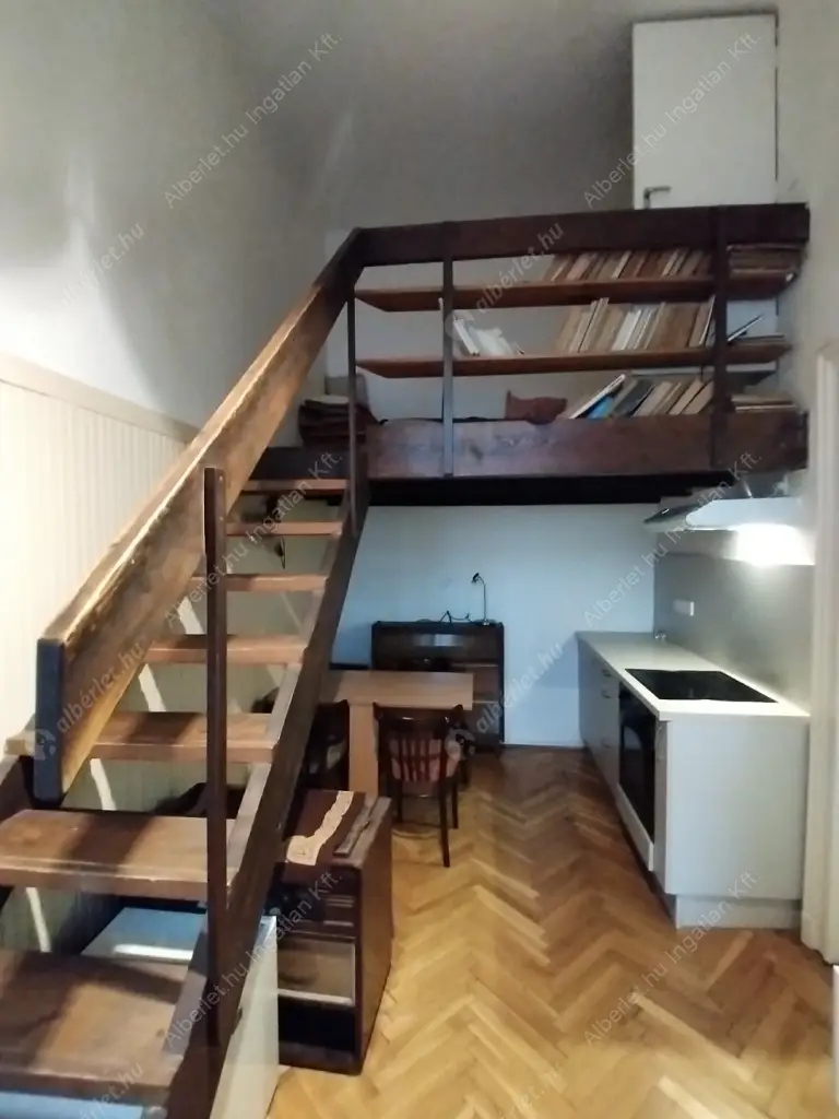 Kiadó albérlet 260000 Ft/hó áron: Budapest, VIII. kerület  Baross utca. Mérete: 51 nm, 1 szobás | Alberlet.hu - 6639614