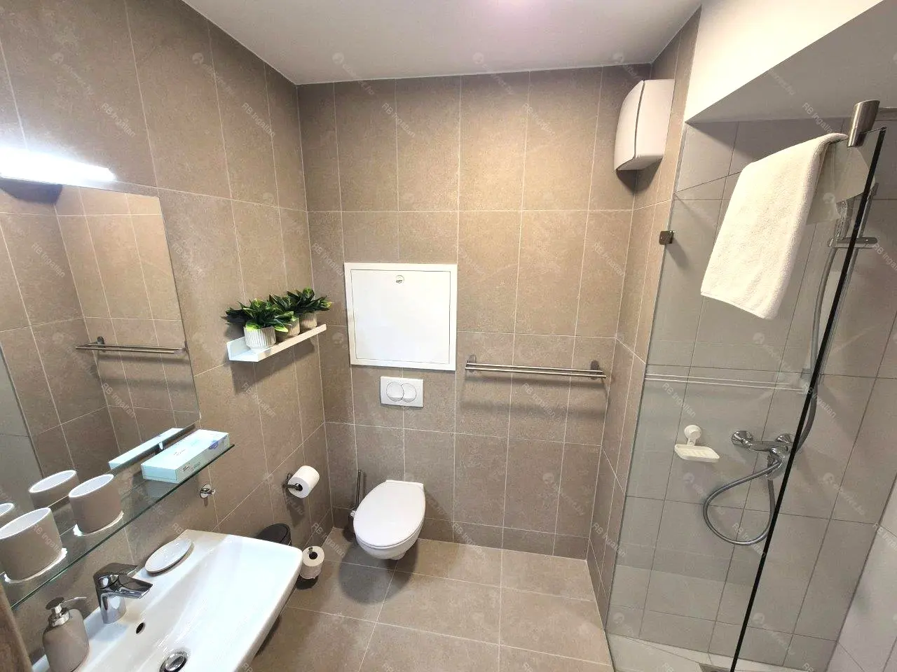 Kiadó albérlet 315000 Ft/hó áron: Budapest, VIII. kerület  Baross utca. Mérete: 51 nm, 2 szobás | Alberlet.hu - 6674154