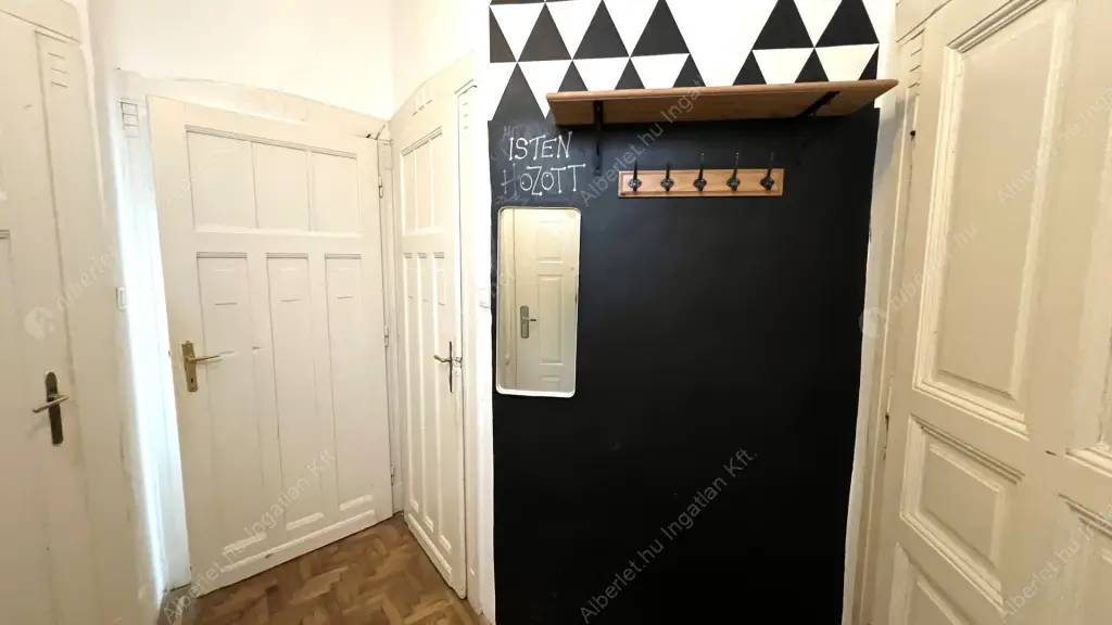Kiadó albérlet 240000 Ft/hó áron: Budapest, VIII. kerület  Baross utca. Mérete: 56 nm, 2 szobás | Alberlet.hu - 6570462