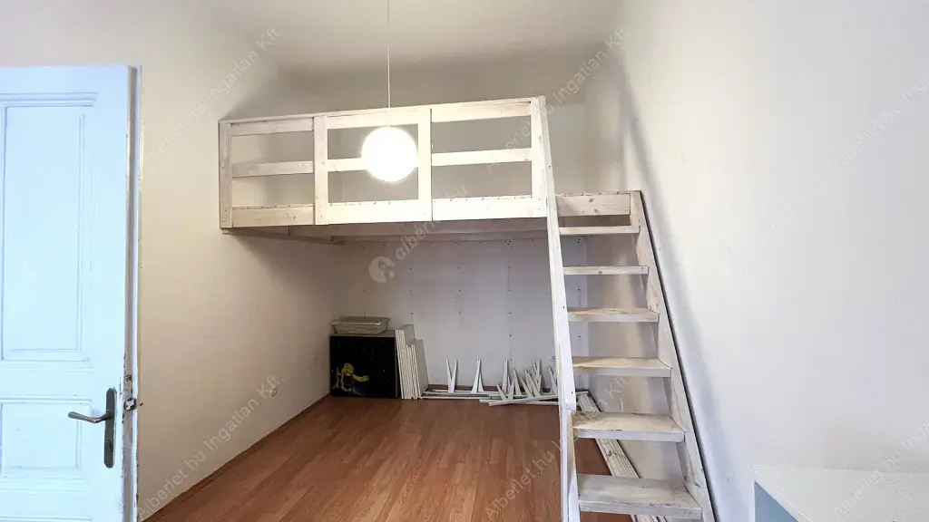 Kiadó albérlet 240000 Ft/hó áron: Budapest, VIII. kerület  Baross utca. Mérete: 56 nm, 2 szobás | Alberlet.hu - 6570466