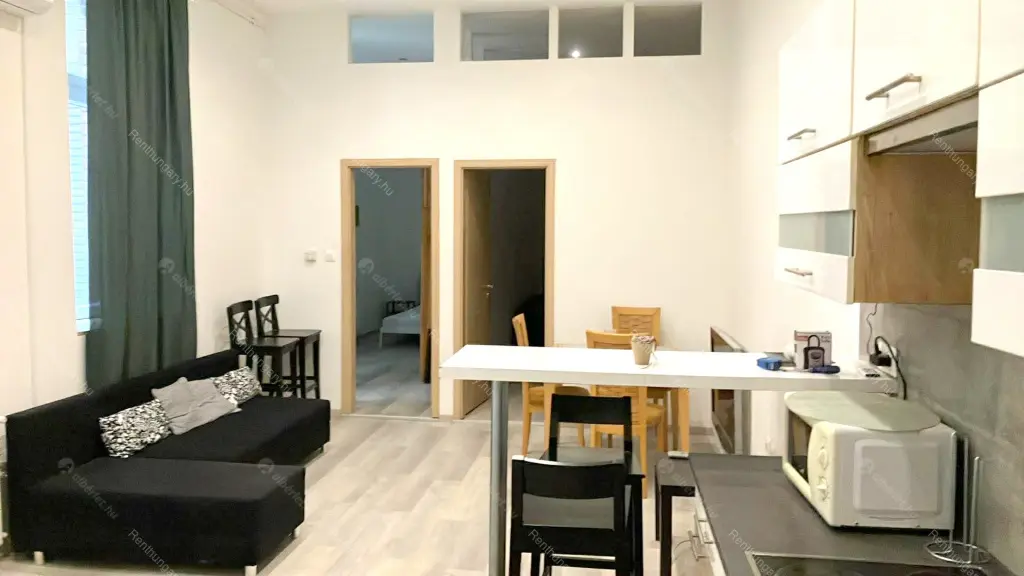 Kiadó albérlet 290000 Ft/hó áron: Budapest, VIII. kerület  Baross utca. Mérete: 58 nm, 3 szobás | Alberlet.hu - 6681435