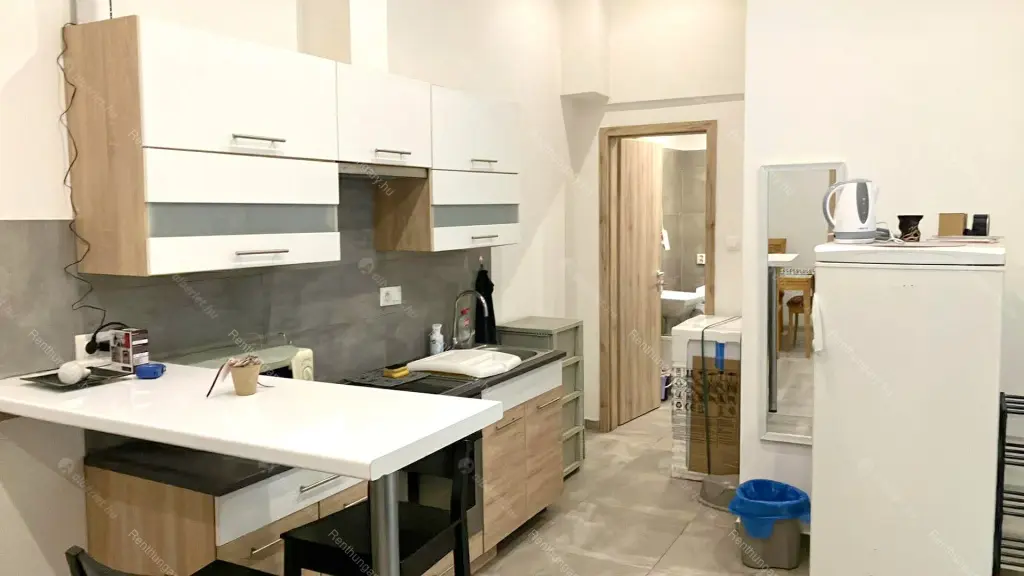 Kiadó albérlet 290000 Ft/hó áron: Budapest, VIII. kerület  Baross utca. Mérete: 58 nm, 3 szobás | Alberlet.hu - 6681437