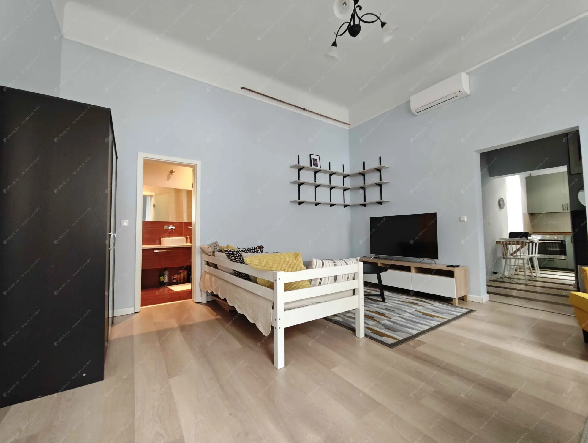 Kiadó albérlet 295000 Ft/hó áron: Budapest, VIII. kerület  Baross utca. Mérete: 59 nm, 2 szobás | Alberlet.hu - 6617111