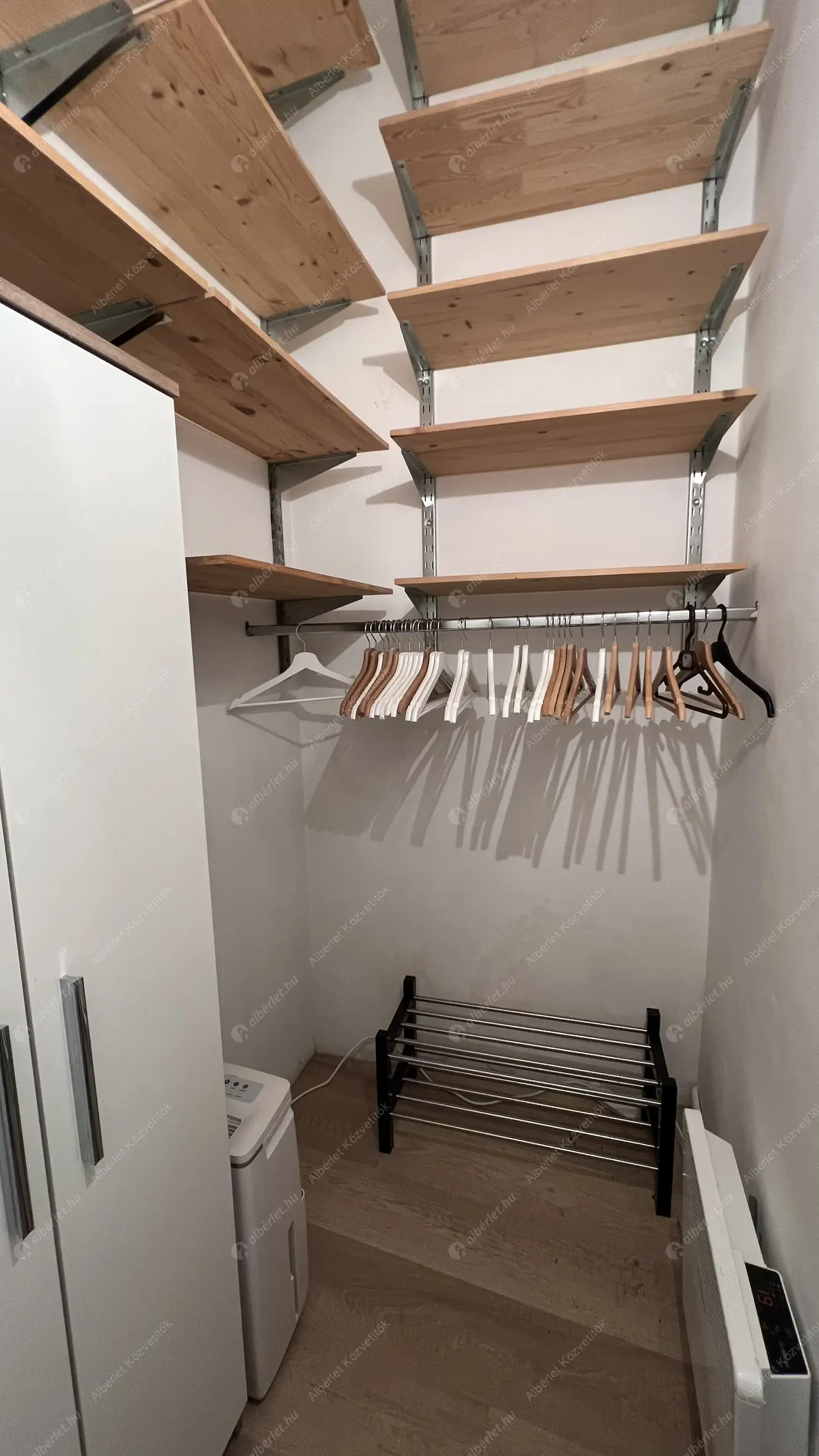 Kiadó albérlet 295000 Ft/hó áron: Budapest, VIII. kerület  Baross utca. Mérete: 59 nm, 2 szobás | Alberlet.hu - 6617616