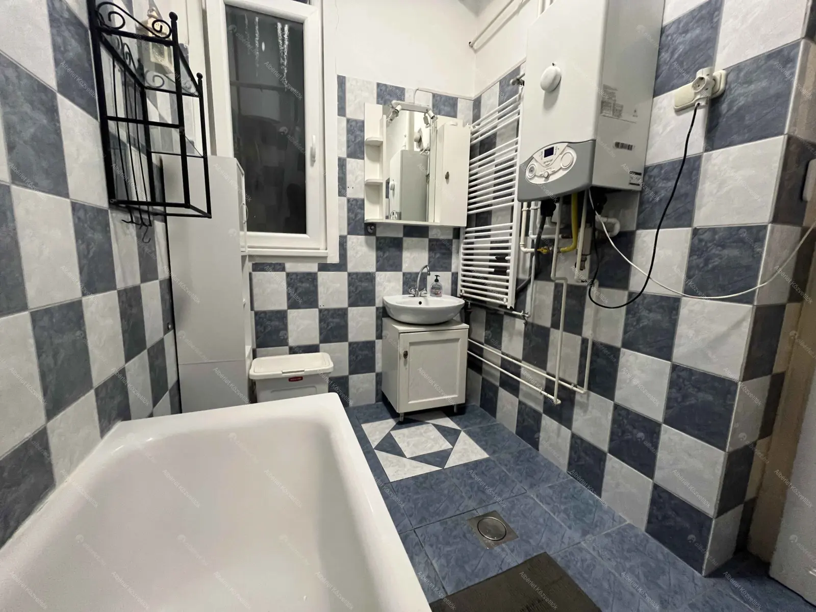 Kiadó albérlet 230000 Ft/hó áron: Budapest, VIII. kerület  Baross utca. Mérete: 67 nm, 2 szobás | Alberlet.hu - 6680402