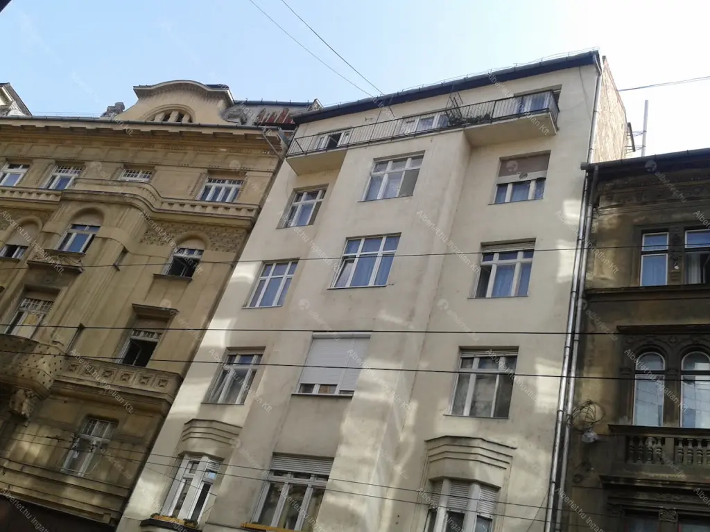 Kiadó albérlet 390000 Ft/hó áron: Budapest, VIII. kerület  Baross utca. Mérete: 89 nm, 3 szobás | Alberlet.hu - 6697662