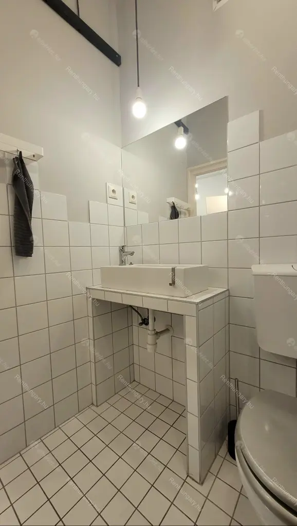 Kiadó albérlet 450000 Ft/hó áron: Budapest, VIII. kerület  Baross utca. Mérete: 89 nm, 3 szobás | Alberlet.hu - 6683297