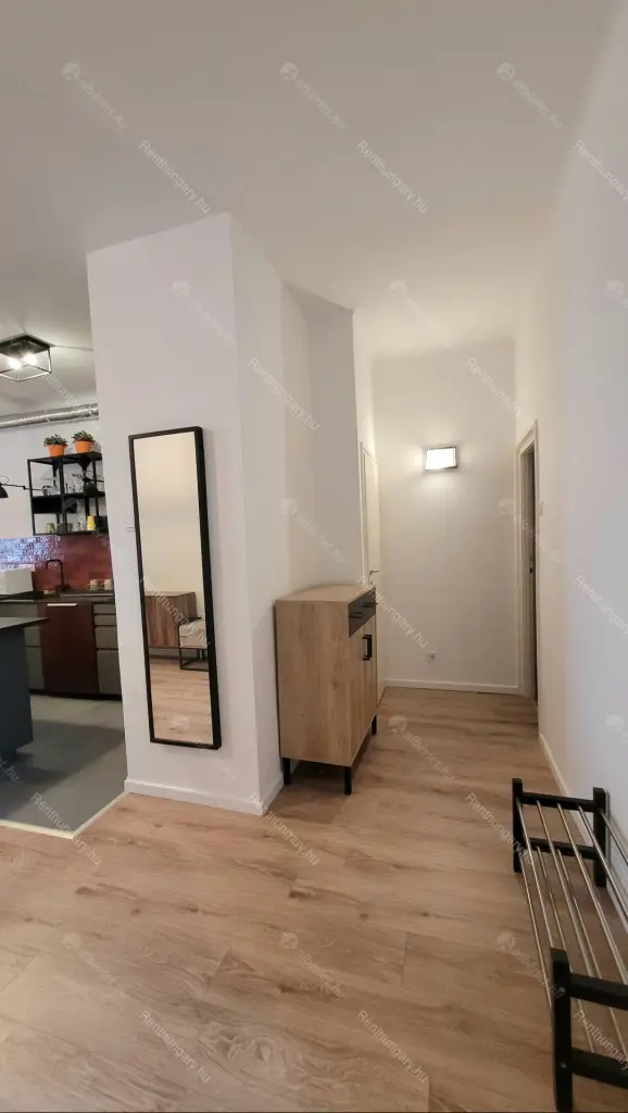 Kiadó albérlet 390000 Ft/hó áron: Budapest, VIII. kerület  Baross utca. Mérete: 89 nm, 3 szobás | Alberlet.hu - 6684442