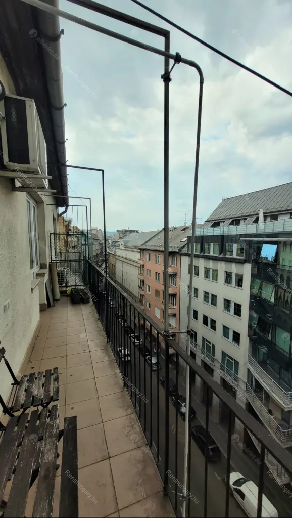 Kiadó albérlet 390000 Ft/hó áron: Budapest, VIII. kerület  Baross utca. Mérete: 89 nm, 3 szobás | Alberlet.hu - 6684448