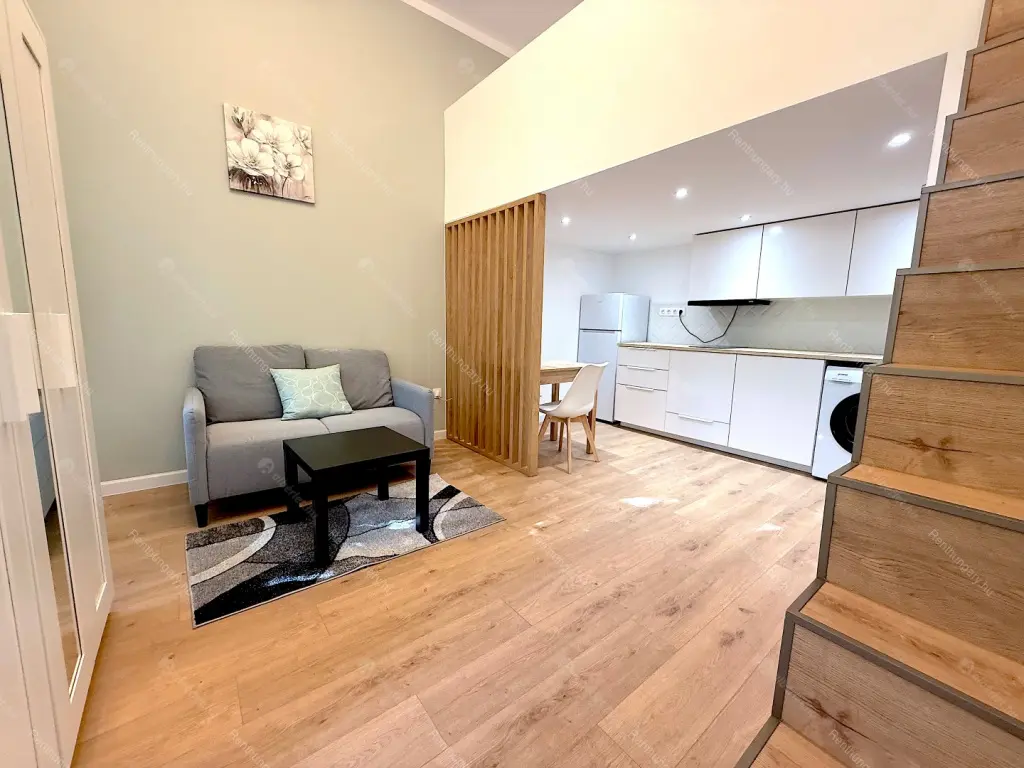 Kiadó albérlet 220000 Ft/hó áron: Budapest, VIII. kerület  Bauer Sándor utca. Mérete: 33 nm, 1 szobás | Alberlet.hu - 6723262
