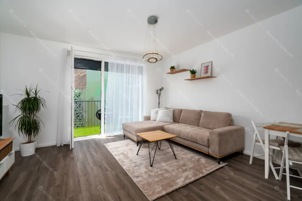 Kiadó albérlet 400000 Ft/hó áron: Budapest, VIII. kerület  Bauer Sándor utca. Mérete: 50 nm, 2 szobás | Alberlet.hu - 6684033