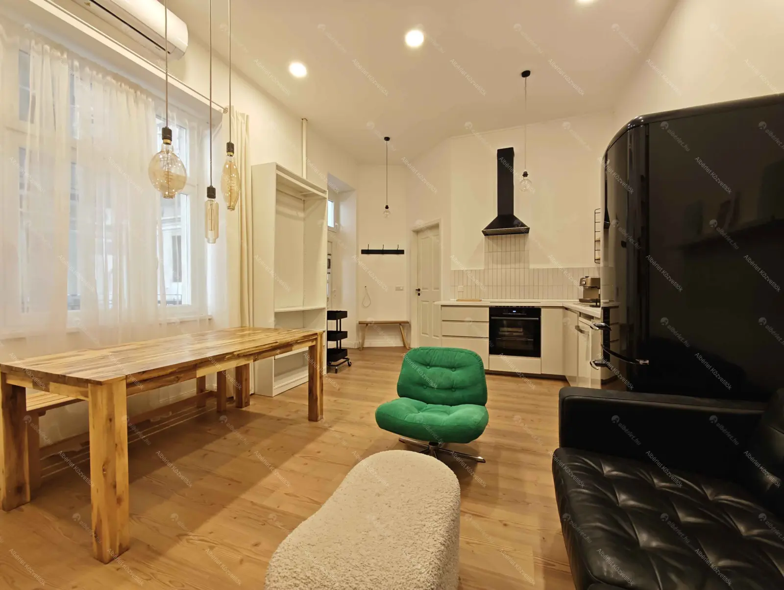 Kiadó albérlet 240000 Ft/hó áron: Budapest, VIII. kerület  Bauer Sándor utca. Mérete: 52 nm, 2 szobás | Alberlet.hu - 6709110