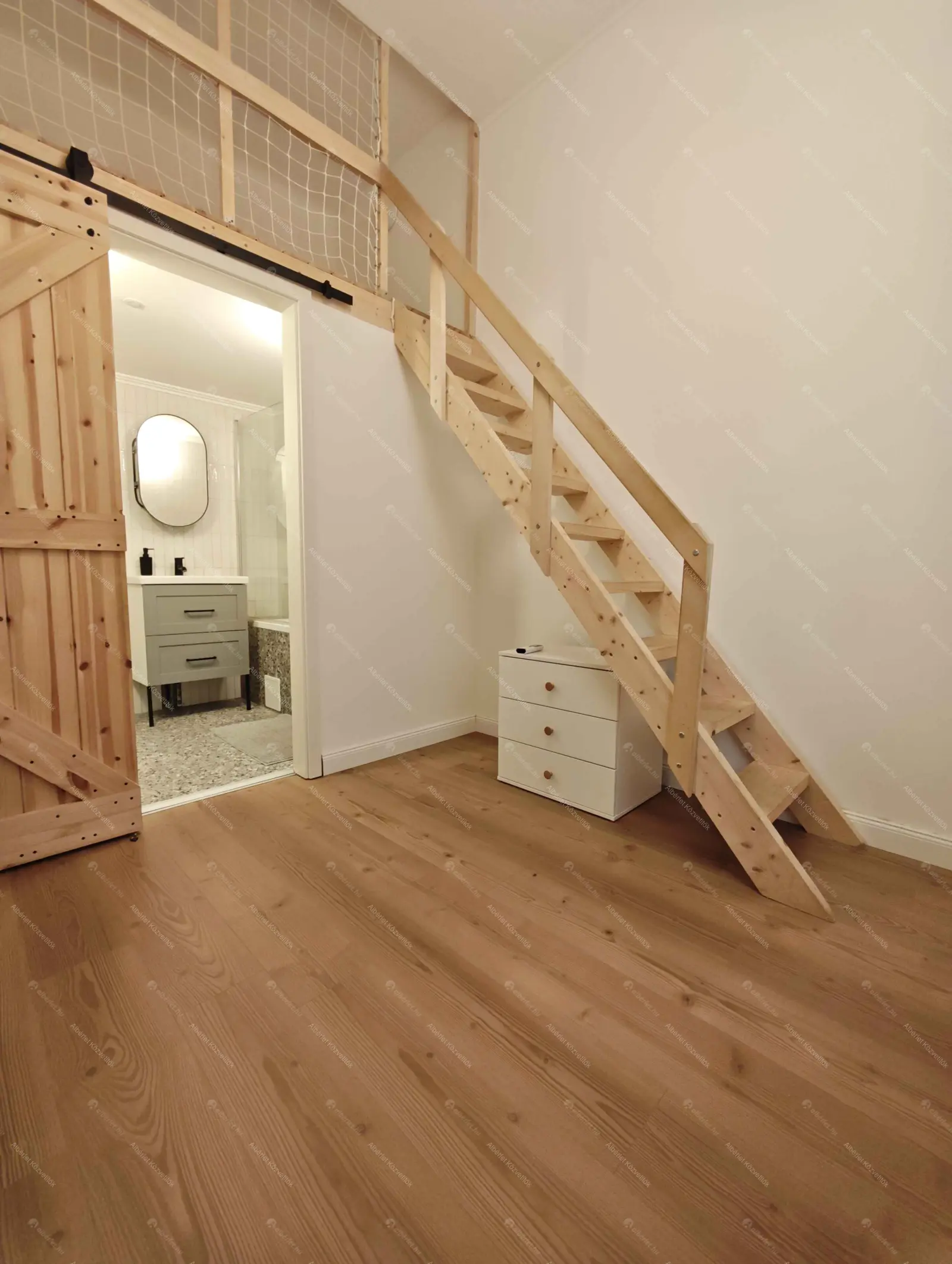 Kiadó albérlet 240000 Ft/hó áron: Budapest, VIII. kerület  Bauer Sándor utca. Mérete: 52 nm, 2 szobás | Alberlet.hu - 6709111