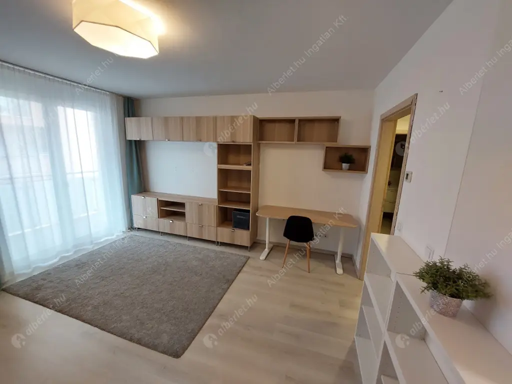 Kiadó albérlet 310000 Ft/hó áron: Budapest, VIII. kerület  Bérkocsis utca. Mérete: 45 nm, 2 szobás | Alberlet.hu - 6632245