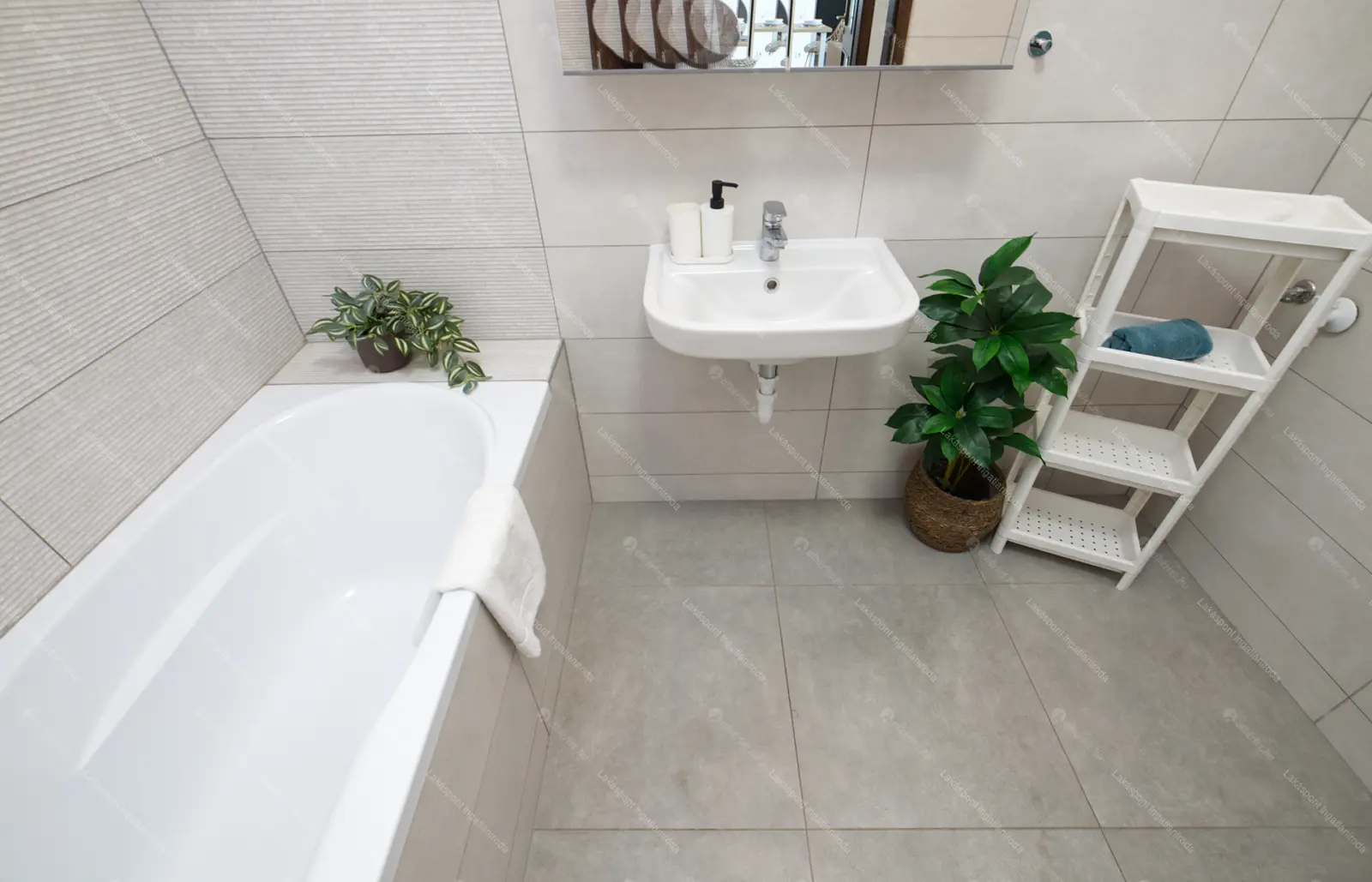 Kiadó albérlet 435000 Ft/hó áron: Budapest, VIII. kerület  Bérkocsis utca. Mérete: 60 nm, 3 szobás | Alberlet.hu - 6798770