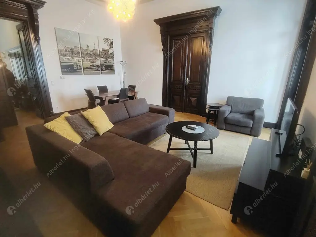 Kiadó albérlet 299000 Ft/hó áron: Budapest, VIII. kerület  Bezerédj utca. Mérete: 98 nm, 3 szobás | Alberlet.hu - 6589587
