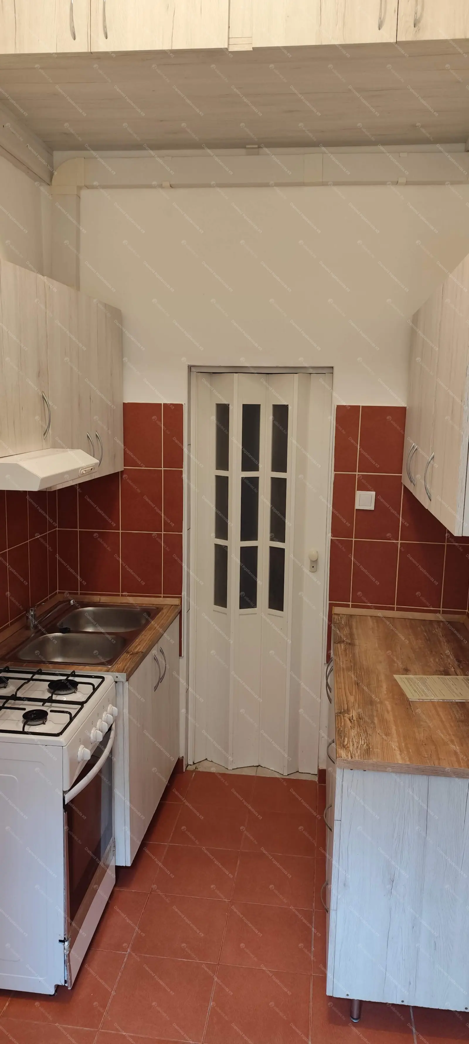 Kiadó albérlet 220000 Ft/hó áron: Budapest, VIII. kerület  Bródy Sándor utca. Mérete: 40 nm, 2 szobás | Alberlet.hu - 6645441