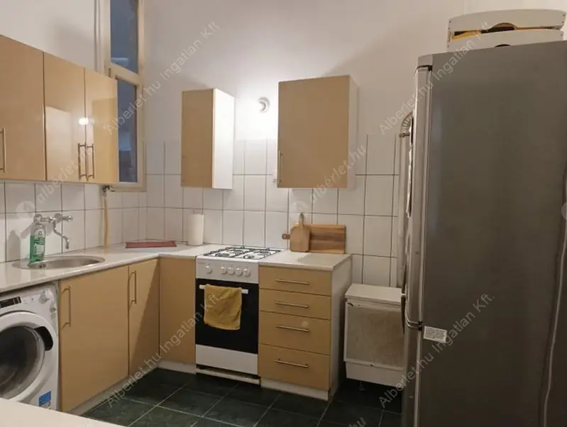 Kiadó albérlet 255000 Ft/hó áron: Budapest, VIII. kerület  Bródy Sándor utca. Mérete: 49 nm, 1 szobás | Alberlet.hu - 6576948