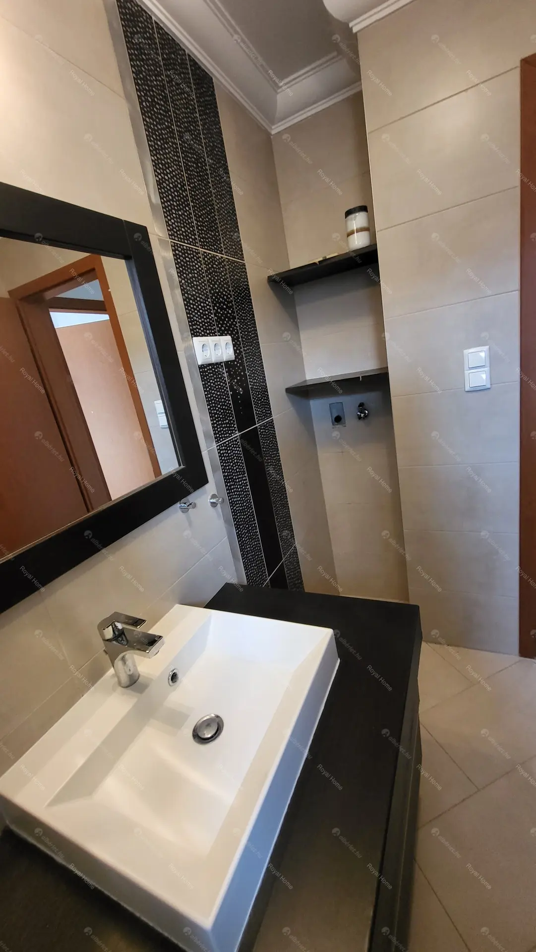 Kiadó albérlet 330000 Ft/hó áron: Budapest, VIII. kerület  Ciprus utca. Mérete: 62 nm, 2 szobás | Alberlet.hu - 6191059