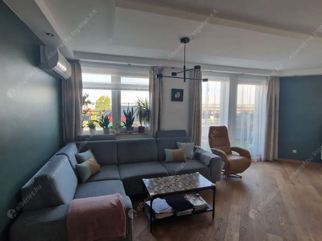 Kiadó albérlet 690000 Ft/hó áron: Budapest, VIII. kerület  Ciprus utca. Mérete: 94 nm, 4 szobás | Alberlet.hu - 6600103