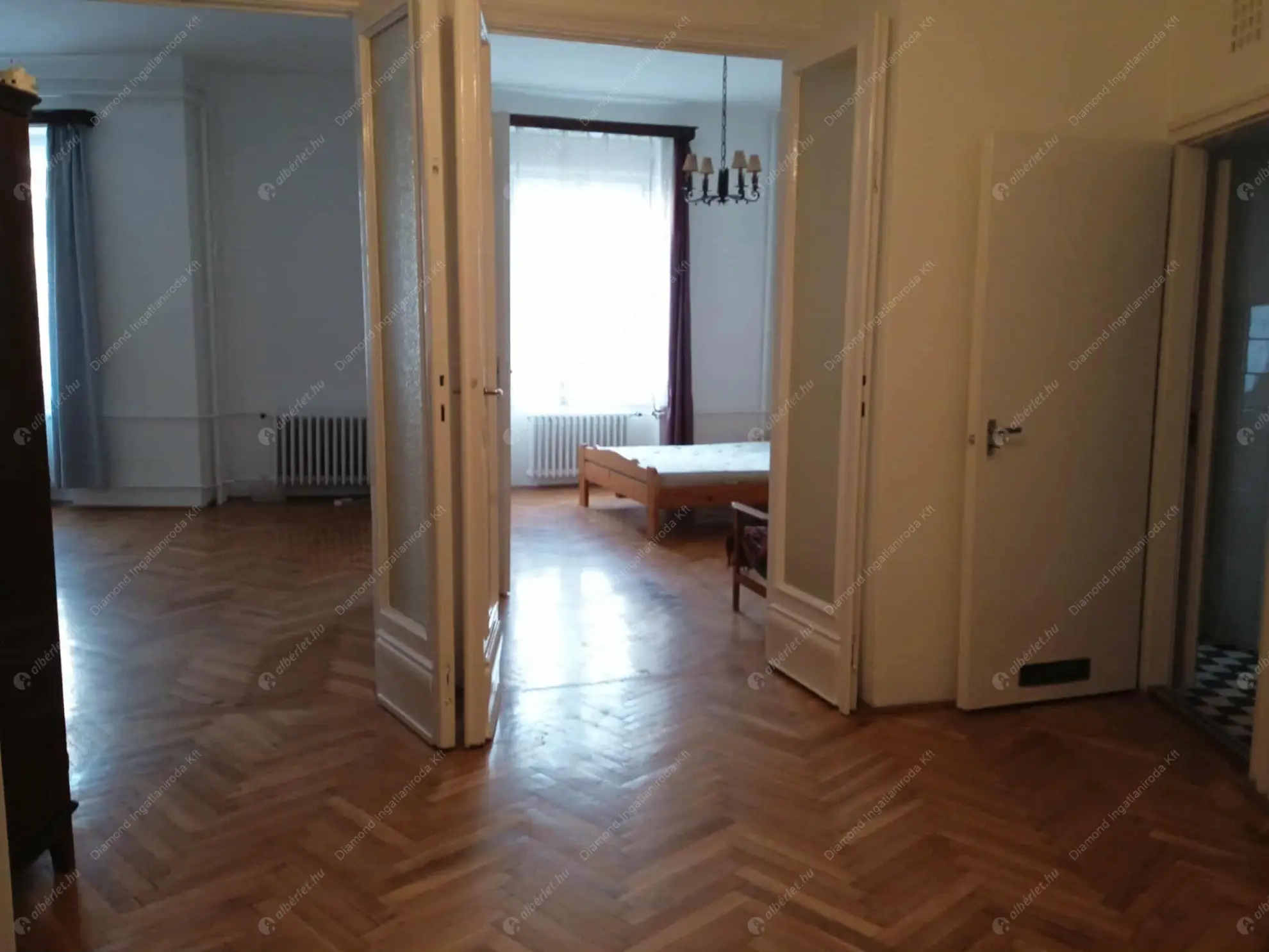 Kiadó albérlet 250000 Ft/hó áron: Budapest, VIII. kerület  Corvin köz. Mérete: 90 nm, 3 szobás | Alberlet.hu - 6545184