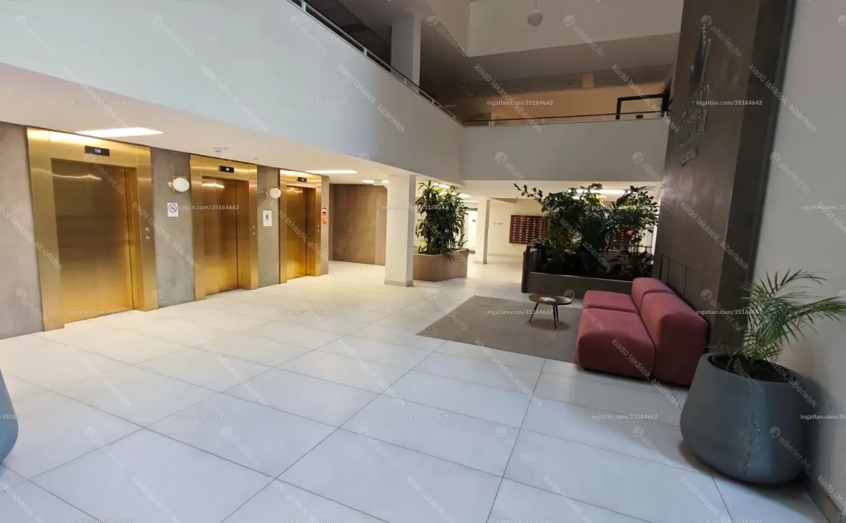 Kiadó albérlet 239000 Ft/hó áron: Budapest, VIII. kerület  Corvin sétány. Mérete: 33 nm, 1 szobás | Alberlet.hu - 6647889