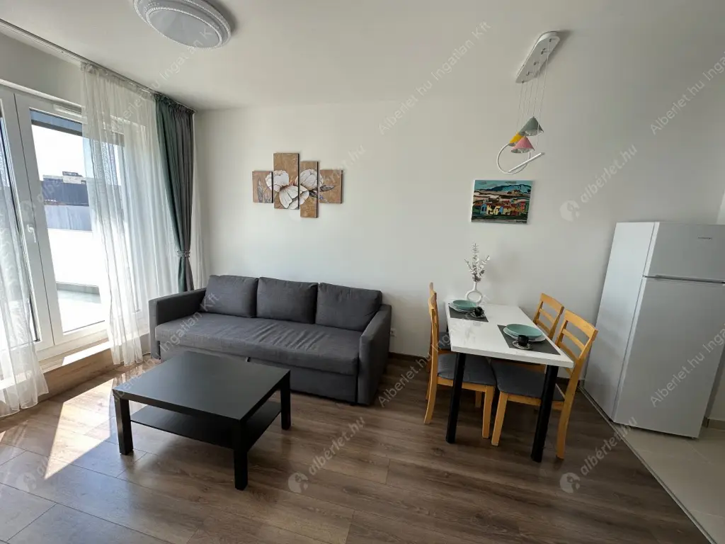 Kiadó albérlet 305000 Ft/hó áron: Budapest, VIII. kerület  Corvin sétány. Mérete: 38 nm, 2 szobás | Alberlet.hu - 6592860