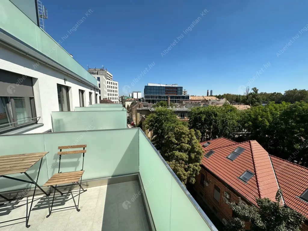 Kiadó albérlet 305000 Ft/hó áron: Budapest, VIII. kerület  Corvin sétány. Mérete: 38 nm, 2 szobás | Alberlet.hu - 6592870