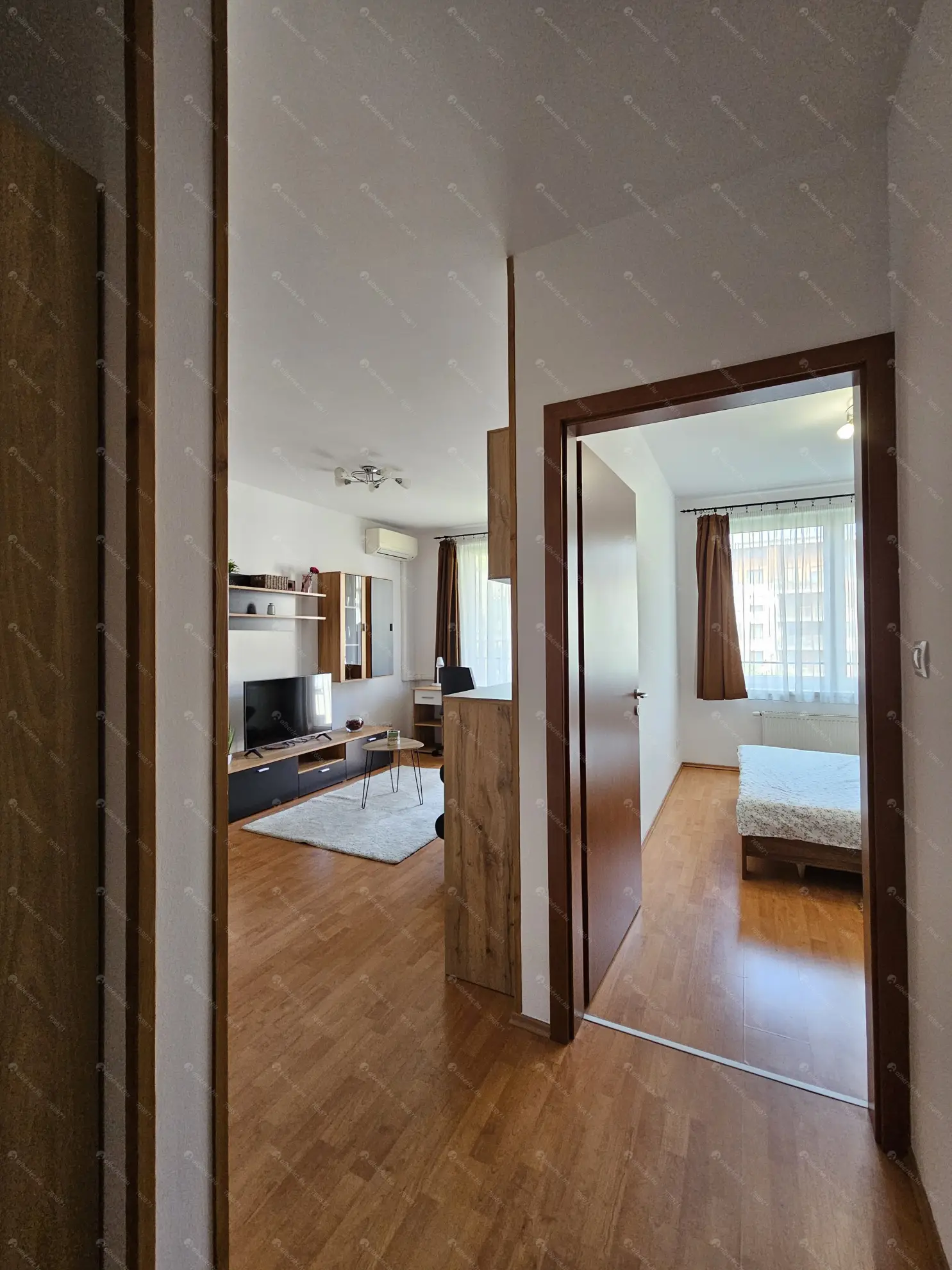 Kiadó albérlet 267000 Ft/hó áron: Budapest, VIII. kerület  Corvin sétány. Mérete: 39 nm, 2 szobás | Alberlet.hu - 6562699