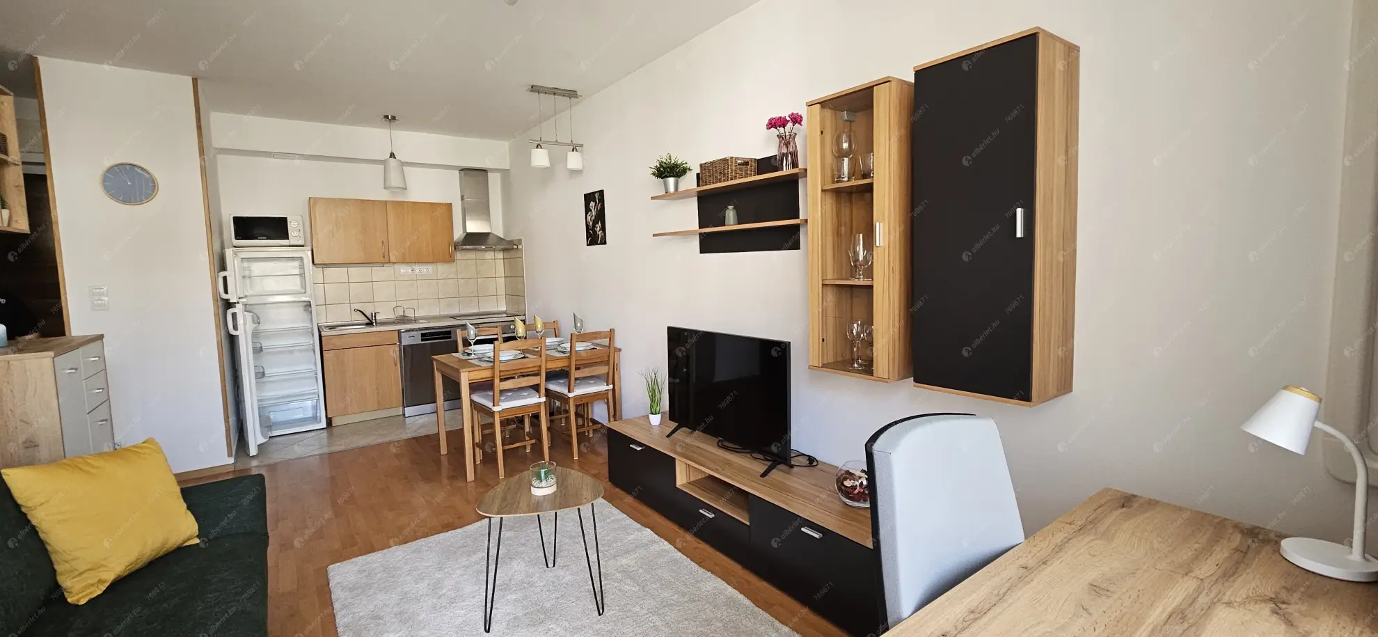 Kiadó albérlet 267000 Ft/hó áron: Budapest, VIII. kerület  Corvin sétány. Mérete: 39 nm, 2 szobás | Alberlet.hu - 6562703