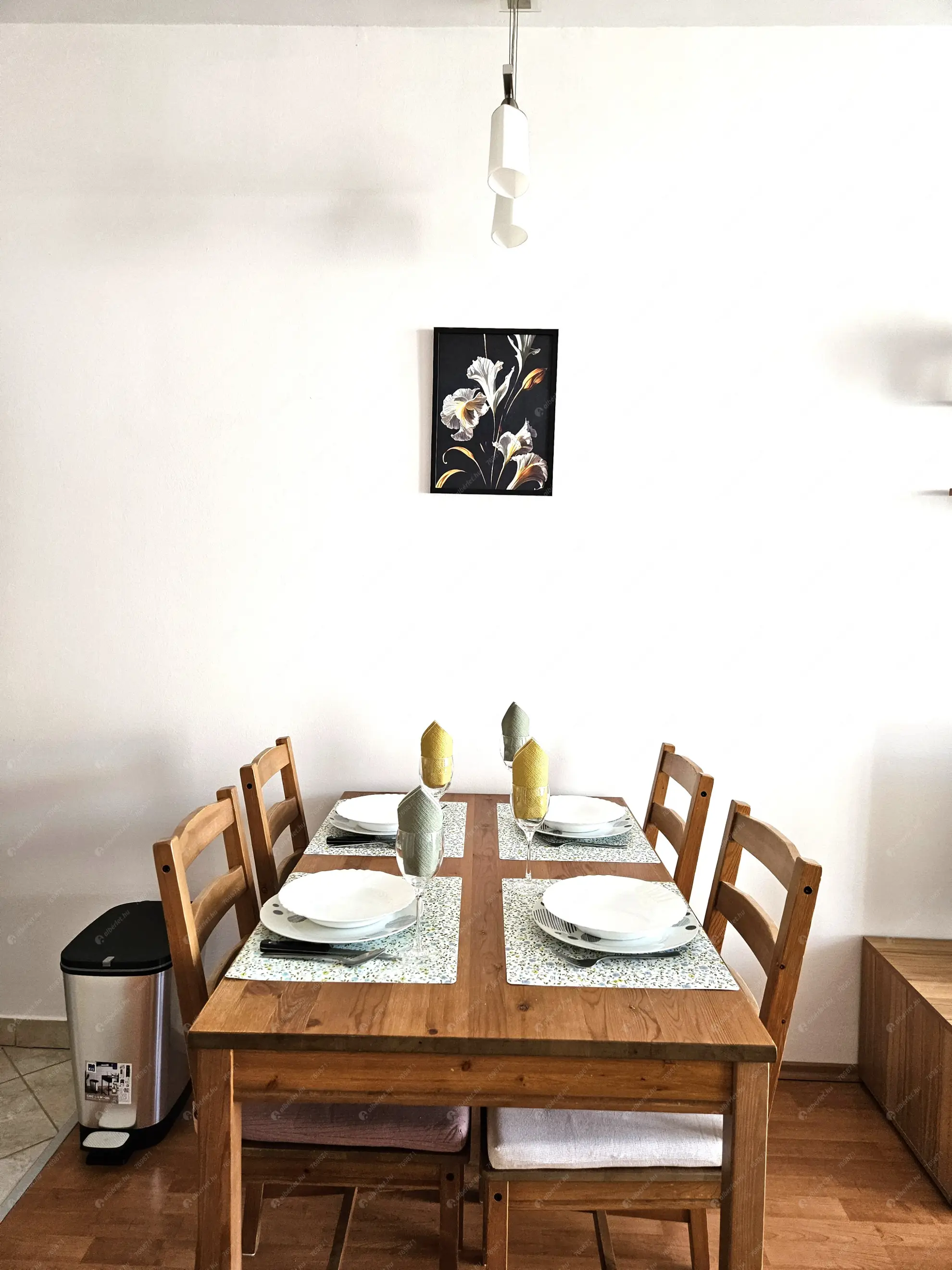 Kiadó albérlet 267000 Ft/hó áron: Budapest, VIII. kerület  Corvin sétány. Mérete: 39 nm, 2 szobás | Alberlet.hu - 6562708