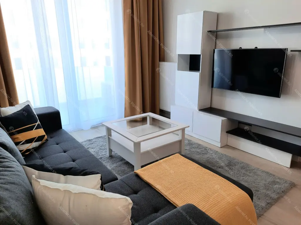 Kiadó albérlet 350000 Ft/hó áron: Budapest, VIII. kerület  Corvin sétány. Mérete: 43 nm, 1 szobás | Alberlet.hu - 6693275