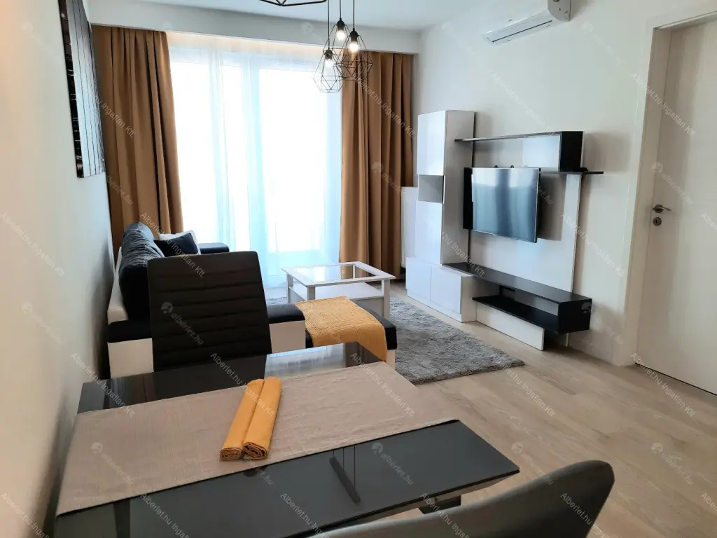 Kiadó albérlet 350000 Ft/hó áron: Budapest, VIII. kerület  Corvin sétány. Mérete: 43 nm, 1 szobás | Alberlet.hu - 6693278