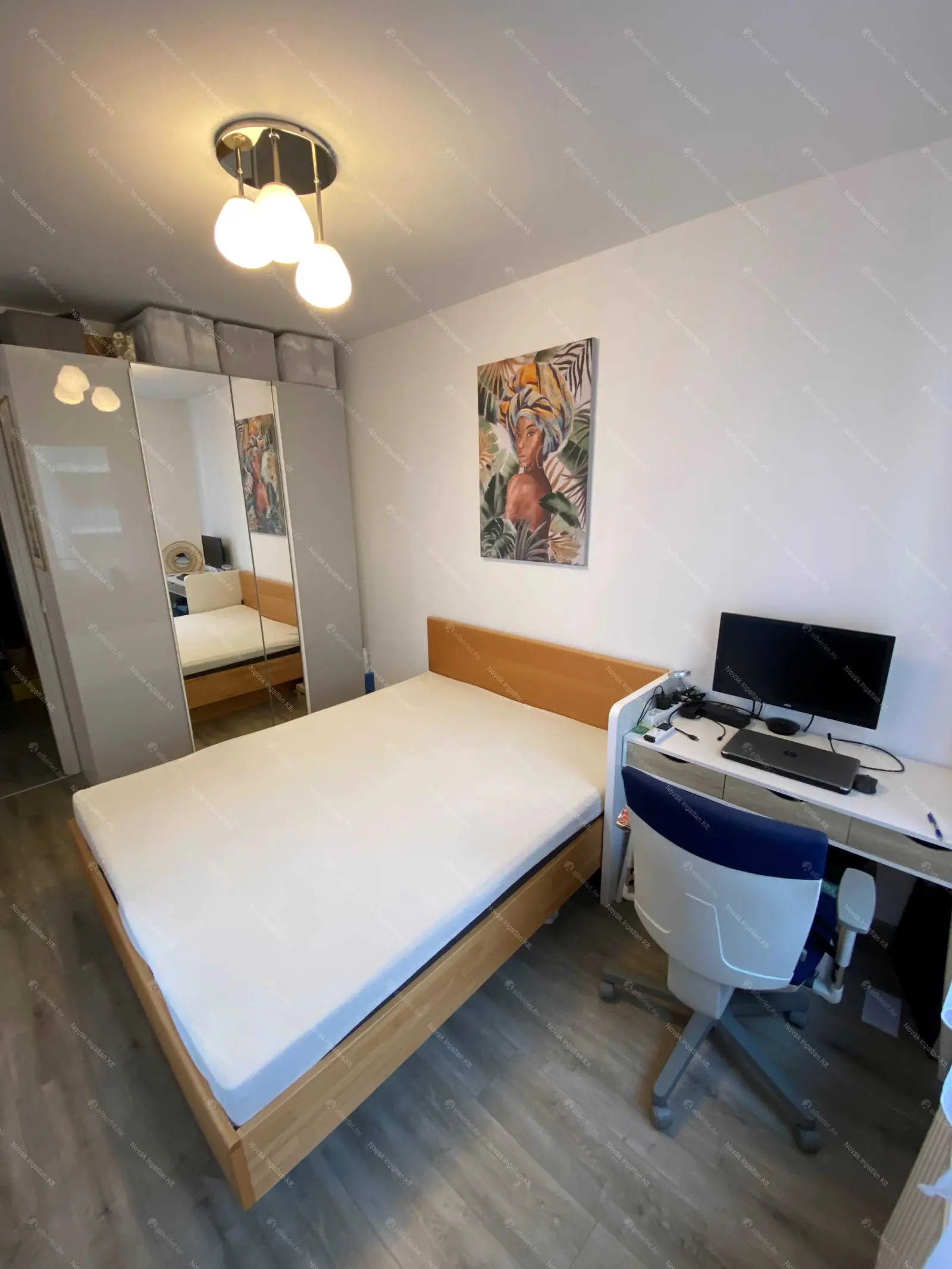 Kiadó albérlet 340000 Ft/hó áron: Budapest, VIII. kerület  Corvin sétány. Mérete: 45 nm, 2 szobás | Alberlet.hu - 6697176