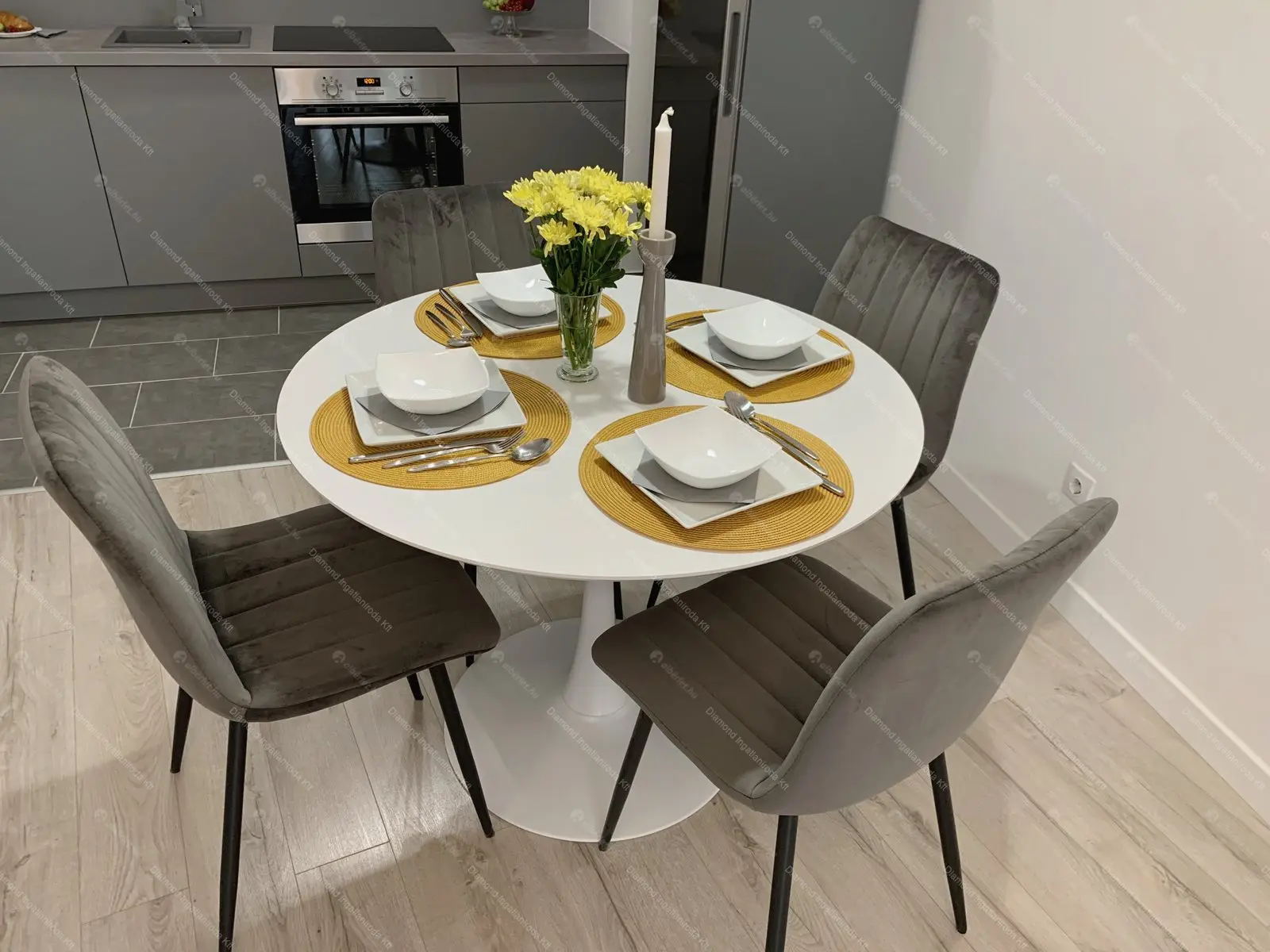 Kiadó albérlet 340000 Ft/hó áron: Budapest, VIII. kerület  Corvin sétány. Mérete: 46 nm, 2 szobás | Alberlet.hu - 6650045