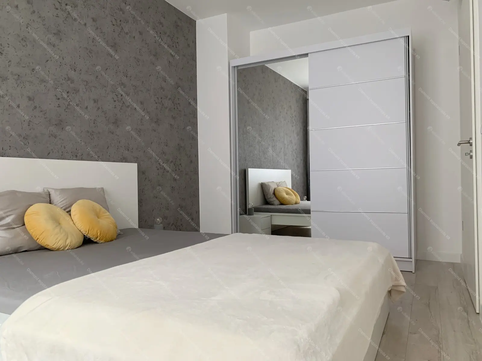 Kiadó albérlet 340000 Ft/hó áron: Budapest, VIII. kerület  Corvin sétány. Mérete: 46 nm, 2 szobás | Alberlet.hu - 6650066