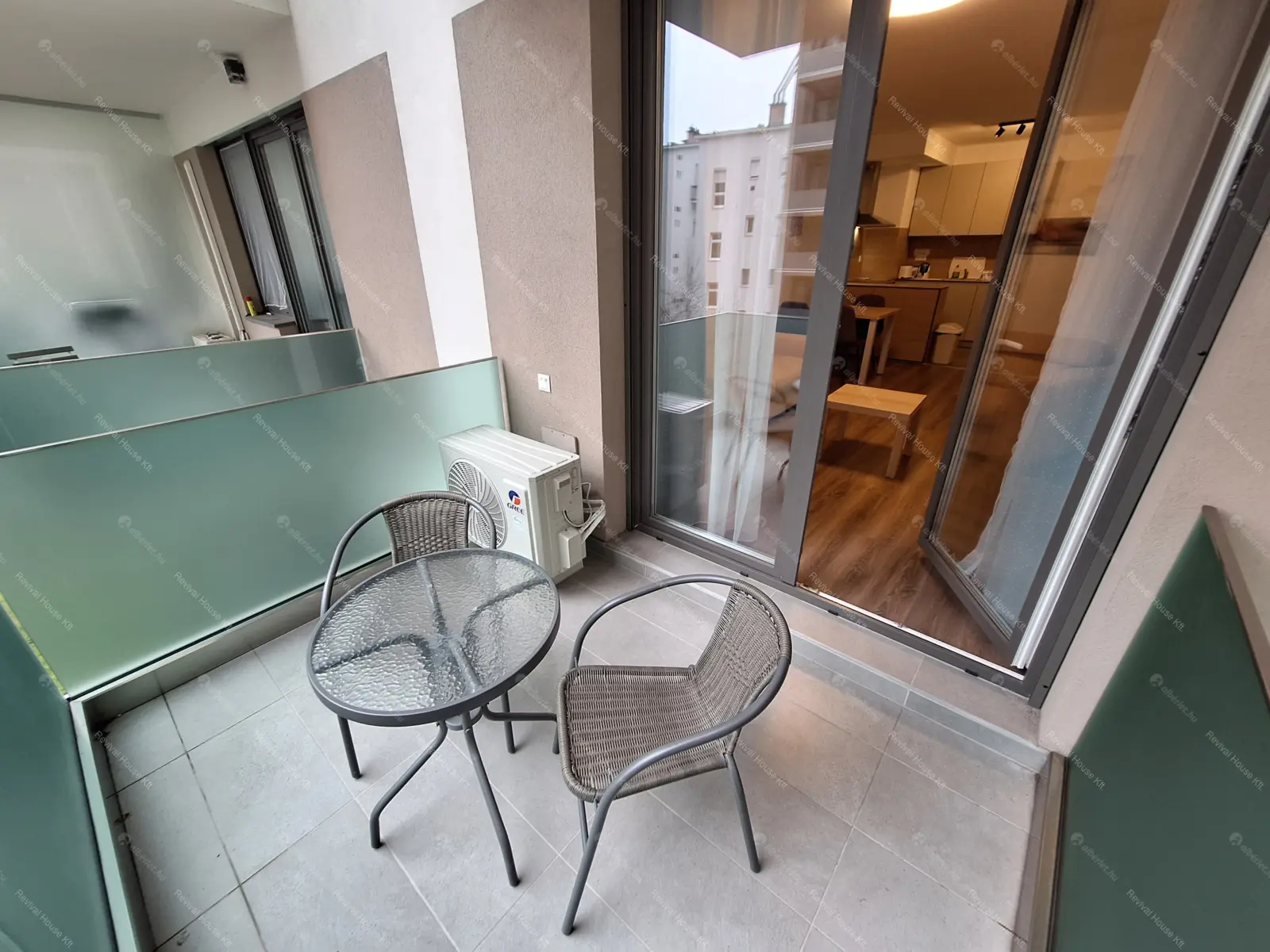 Kiadó albérlet 310000 Ft/hó áron: Budapest, VIII. kerület  Corvin sétány. Mérete: 47 nm, 2 szobás | Alberlet.hu - 6644899