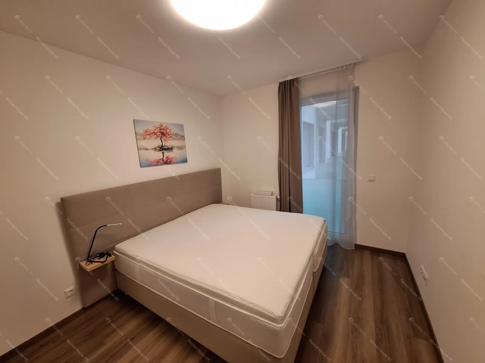 Kiadó albérlet 310000 Ft/hó áron: Budapest, VIII. kerület  Corvin sétány. Mérete: 47 nm, 2 szobás | Alberlet.hu - 6644901