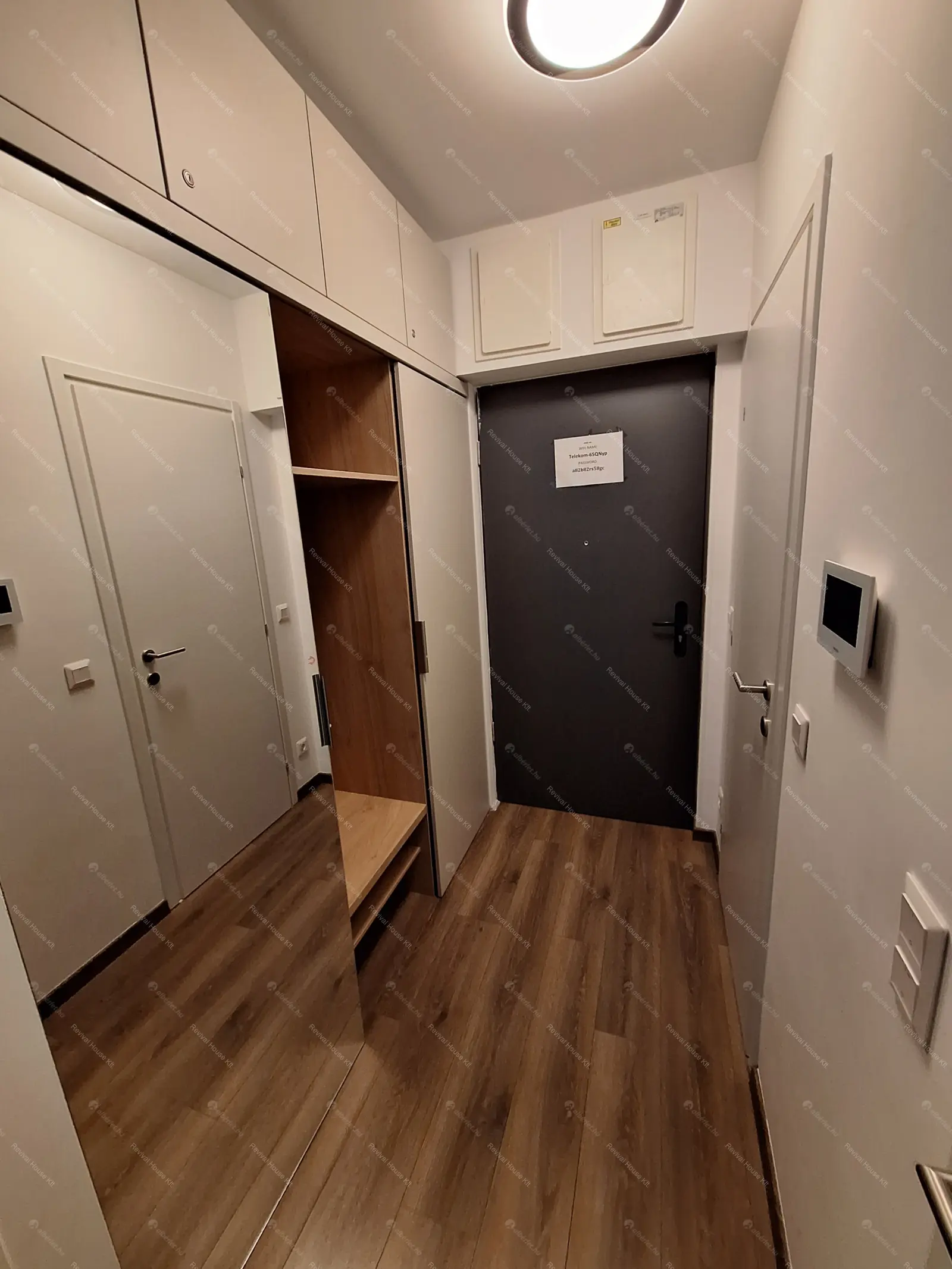 Kiadó albérlet 310000 Ft/hó áron: Budapest, VIII. kerület  Corvin sétány. Mérete: 47 nm, 2 szobás | Alberlet.hu - 6644903