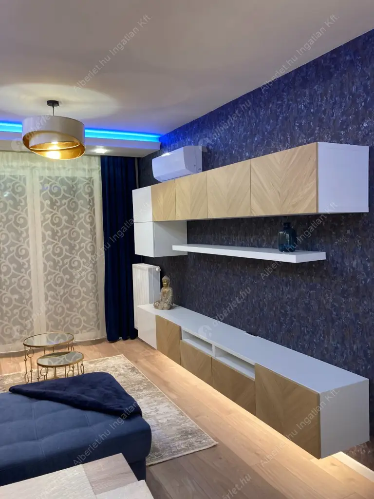 Kiadó albérlet 340000 Ft/hó áron: Budapest, VIII. kerület  Corvin sétány. Mérete: 48 nm, 2 szobás | Alberlet.hu - 6581248