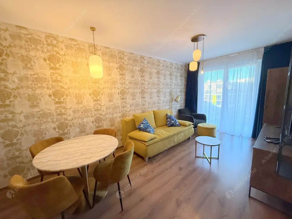 Kiadó albérlet 350000 Ft/hó áron: Budapest, VIII. kerület  Corvin sétány. Mérete: 48 nm, 2 szobás | Alberlet.hu - 6630010