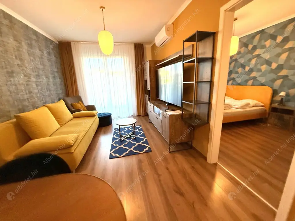 Kiadó albérlet 350000 Ft/hó áron: Budapest, VIII. kerület  Corvin sétány. Mérete: 48 nm, 2 szobás | Alberlet.hu - 6630016